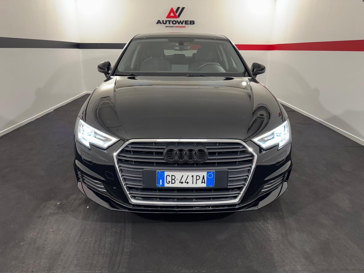 Audi A3 SPB 35 TDI S tronic Admired Identity Black