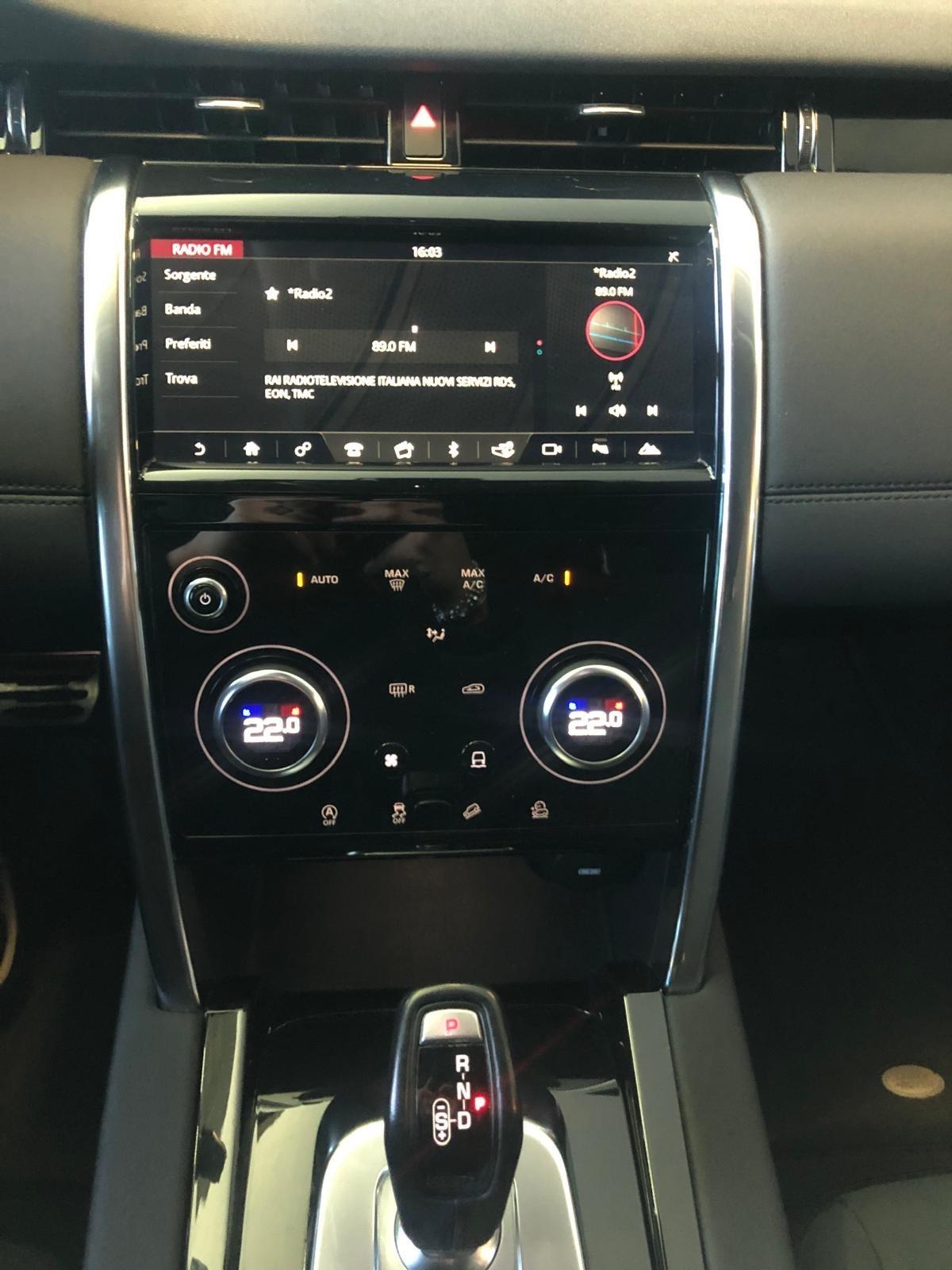 Land Rover Discovery Sport 2.0D I4-L.Flw 150 CV AWD Auto R-Dynamic HSE