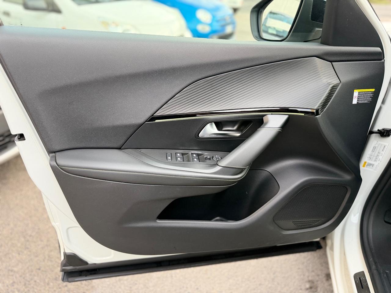 Peugeot 2008 BlueHDi 130 S&S EAT8 GT Line