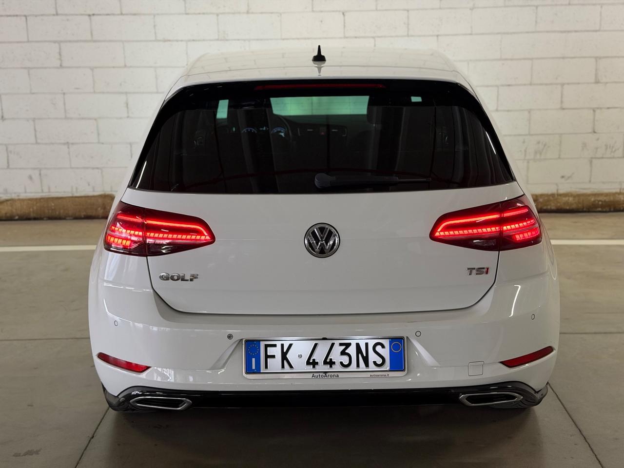 Volkswagen Golf 1.4 TSI 125CV DSG R Line