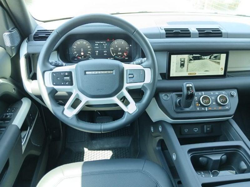 Land Rover Defender 110 3.0D I6 200 CV AWD Auto SE N1