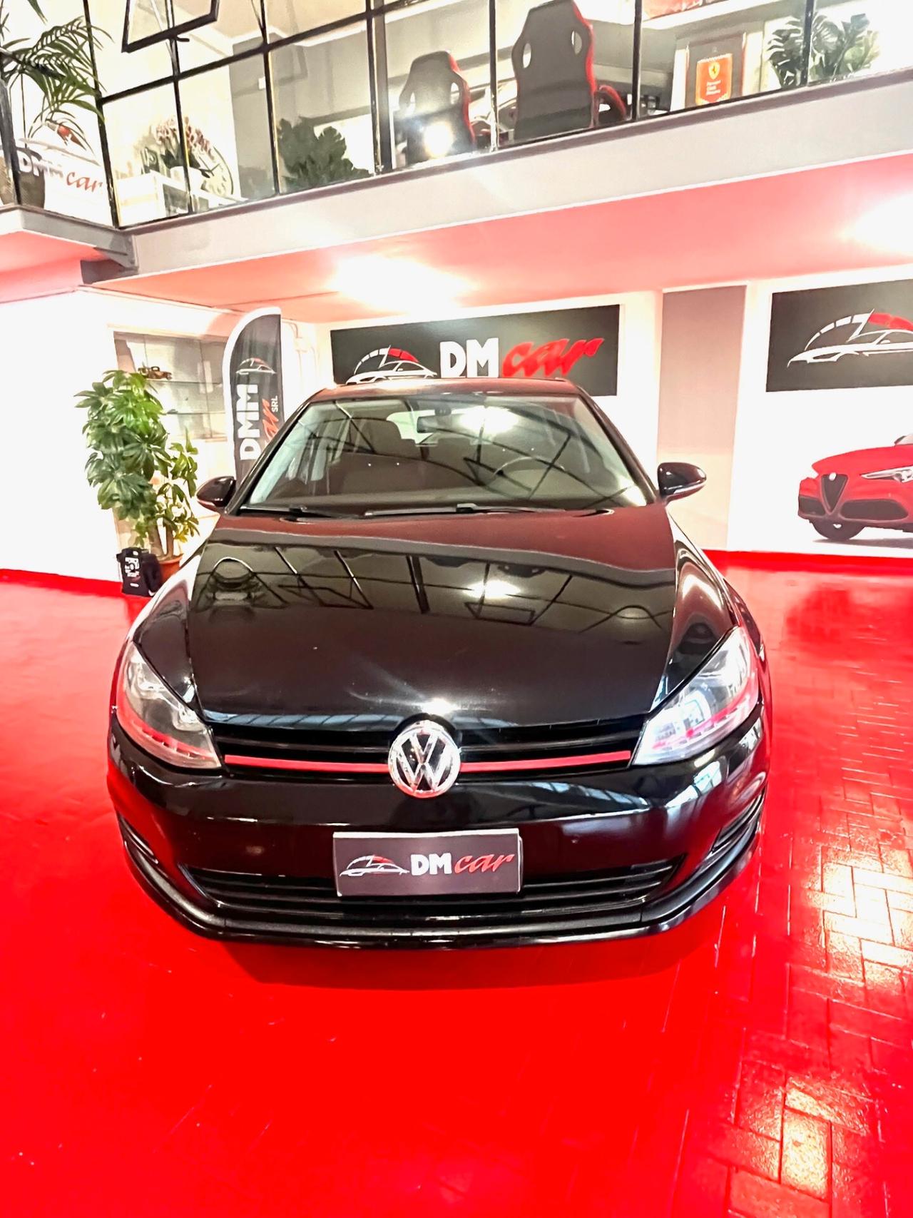 VOLKSWAGEN GOLF VII 105 CV TDI HIGHLINE DSG RETROCAMERA CERCHI IN LEGA OK NEOPATENTATI