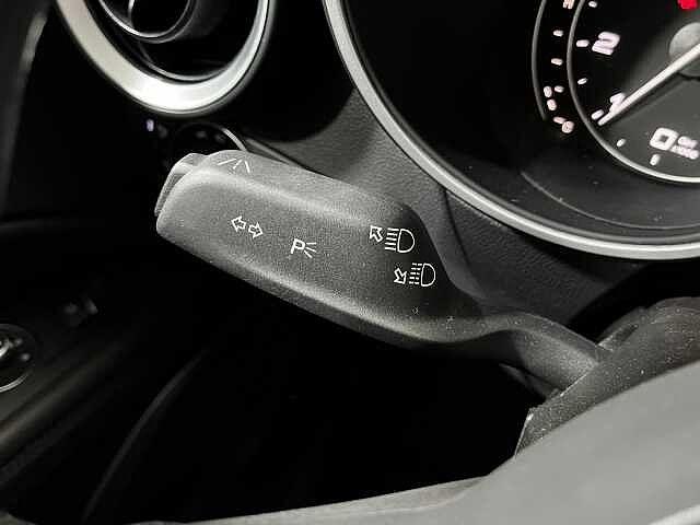 Alfa Romeo Stelvio 2.0 Turbo 200 CV AT8 Q4 Executive