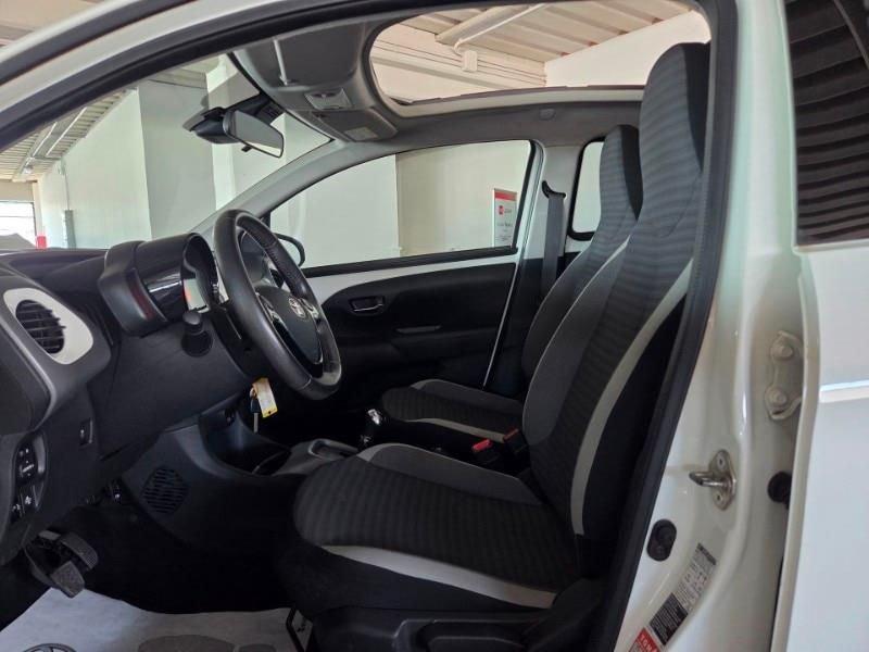 Toyota Aygo 2ª serie Connect 1.0 VVT-i 72 CV 5 porte x-wave MMT