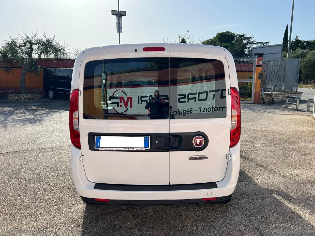 DOBLO COMBI LOUNGE 1.3MJ 95CV N1