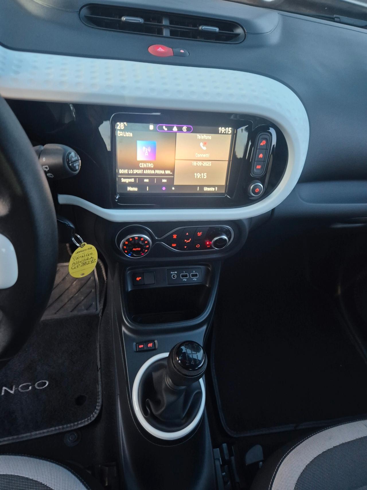Renault Twingo SCe 65 CV Urban Night