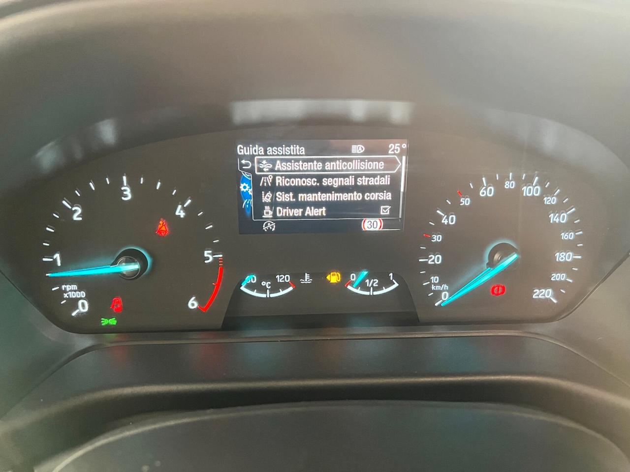 Ford Puma 1.5 ecoblue 120cv TITANIUM NAVI/CAMERA/17; PERFET.