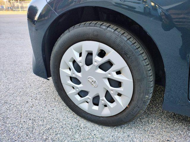 TOYOTA Aygo Connect 1.0 VVT-i 72 CV 5 porte x-play