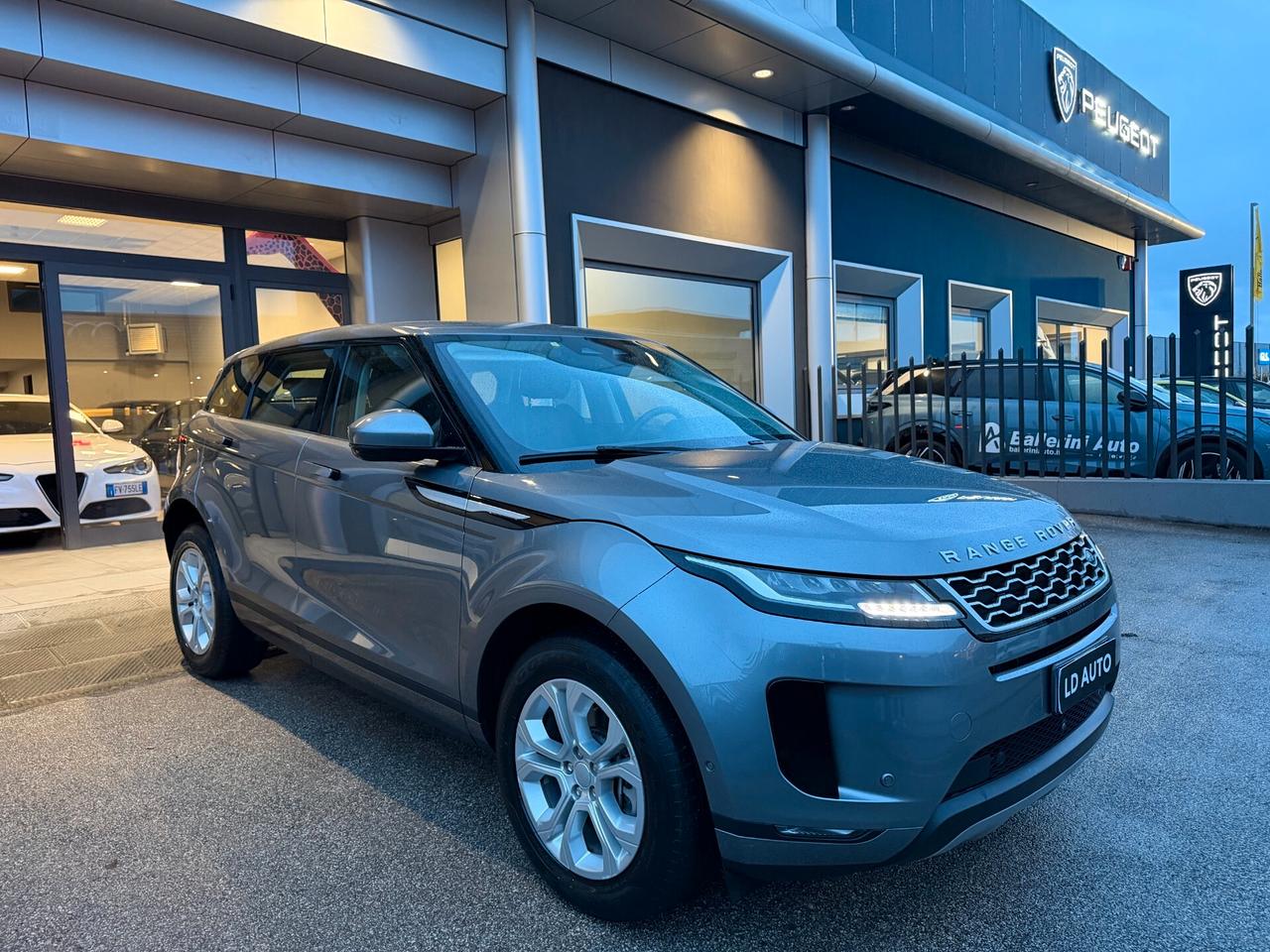 Land Rover Range Evoque 1.5 I3 PHEV 300 CV AWD