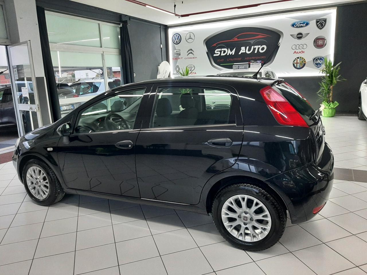 Fiat Punto 1.3 MJT II 75 CV 5 porte Street