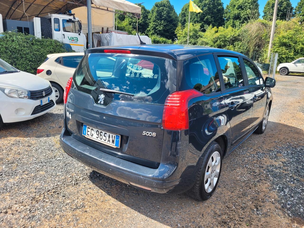 Peugeot 5008 1.6 7 POSTI