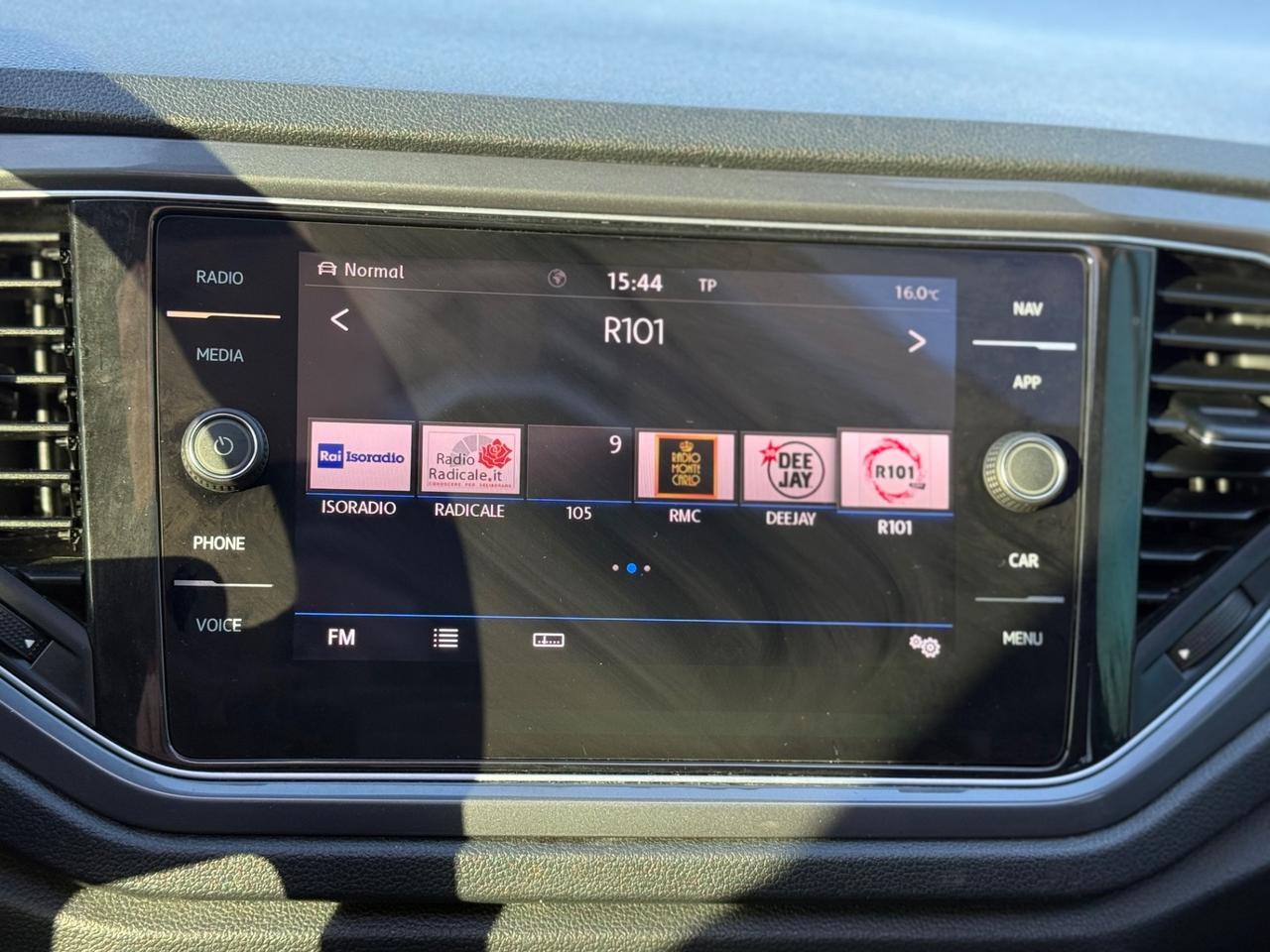 VW T-Roc 2.0 TDI 150cv DSG R-LINE TETTO APRIBILE!!!!