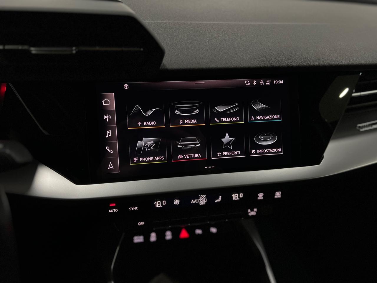 Audi A3 SPB 30 2.0 TDI STronic SLine 116 cv