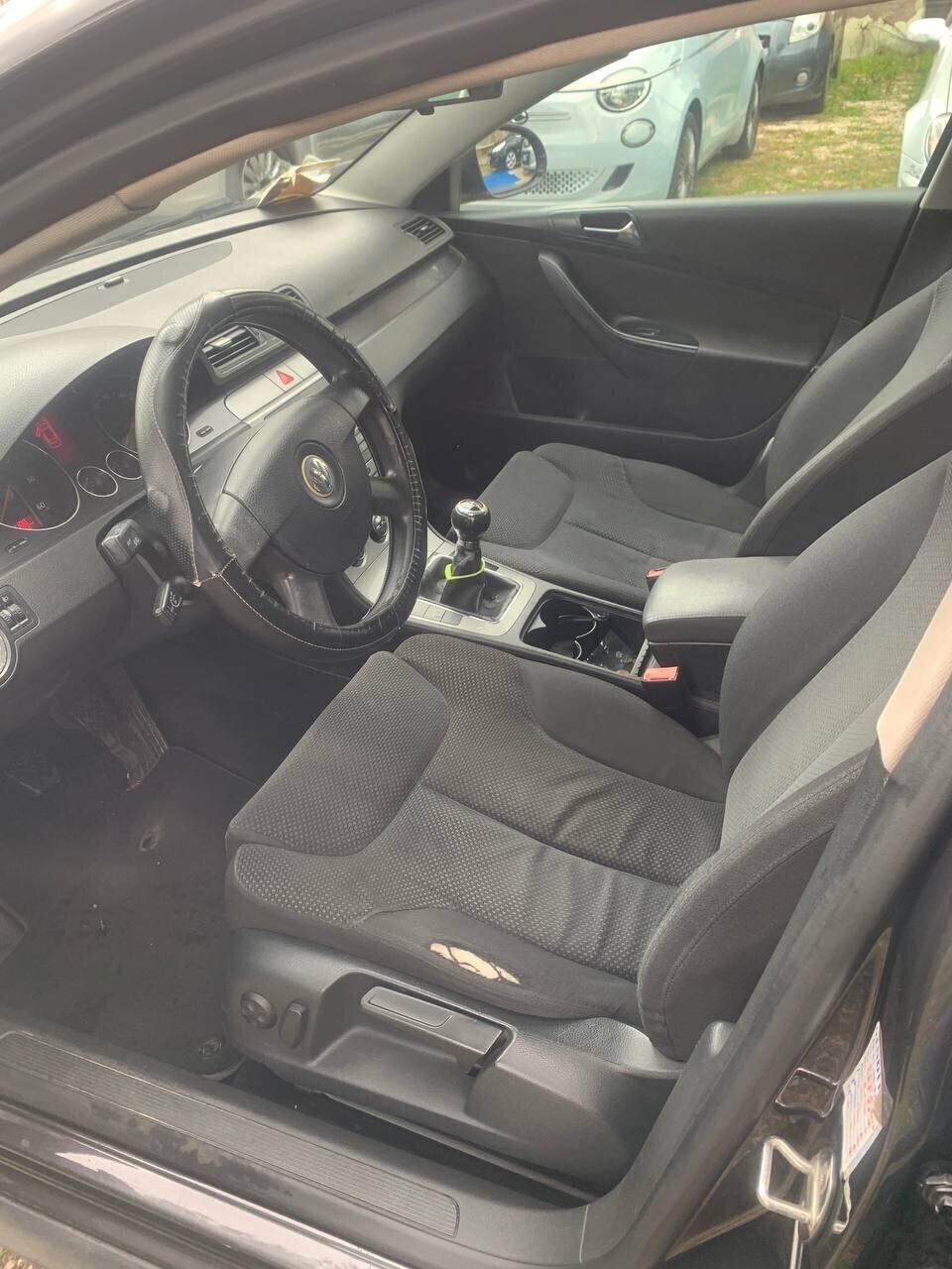 Volkswagen Passat 2.0 TDI DPF Comfortline Auto tagliandata, turbina nuova e gomme nuove