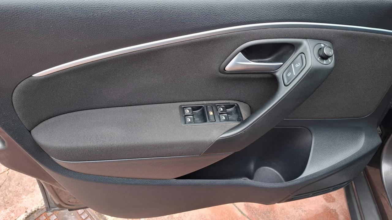 Volkswagen Polo 1.0 MPI 5p. Comfortline BlueMotion Technology- ADATTA NEOPATENTATI