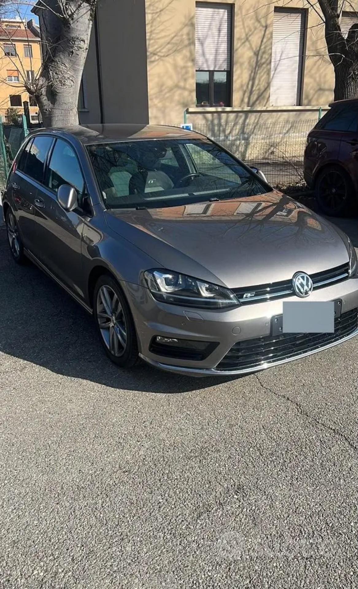 Volkswagen Golf 7 R-Line 2.0 TDI 150 CV DSG Automatica