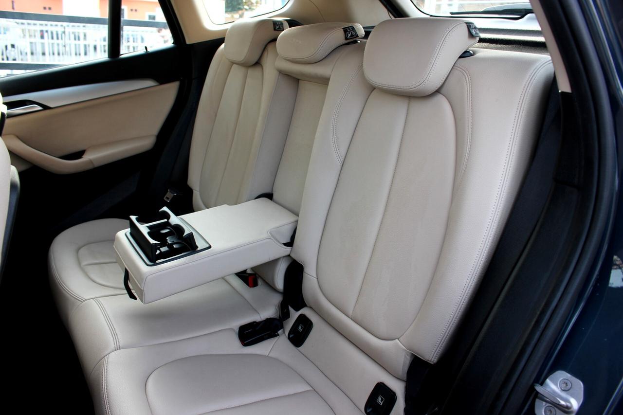 BMW X1 20d SPORT AUTO UNIPRO CRONO TAGLIANDI FULL LED TEC