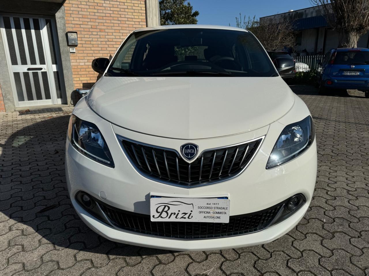 Lancia Ypsilon 1.0 FireFly 5 porte S&S Hybrid Gold