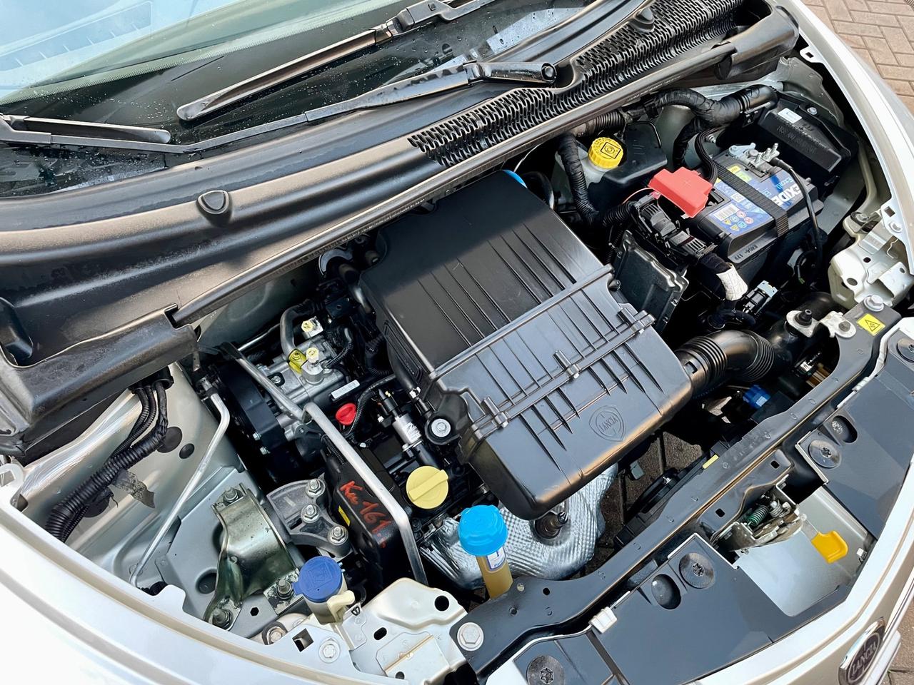 Lancia Ypsilon 1.2 69 CV 5 porte Gold *UNICO PROPRIETARIO*