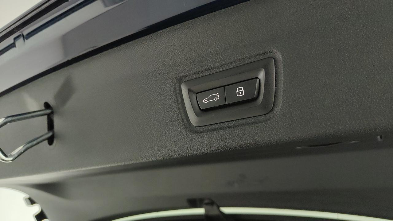 BMW Serie 4 G26 LCI 2024 Gran Coupe - 420d Gran Coupe mhev 48V xdrive MSport Pro auto