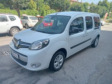 RENAULT Grand Kangoo 1.5 dCi 7 POSTI-MOTORE NUOVO- euro 6/b-GANCIO