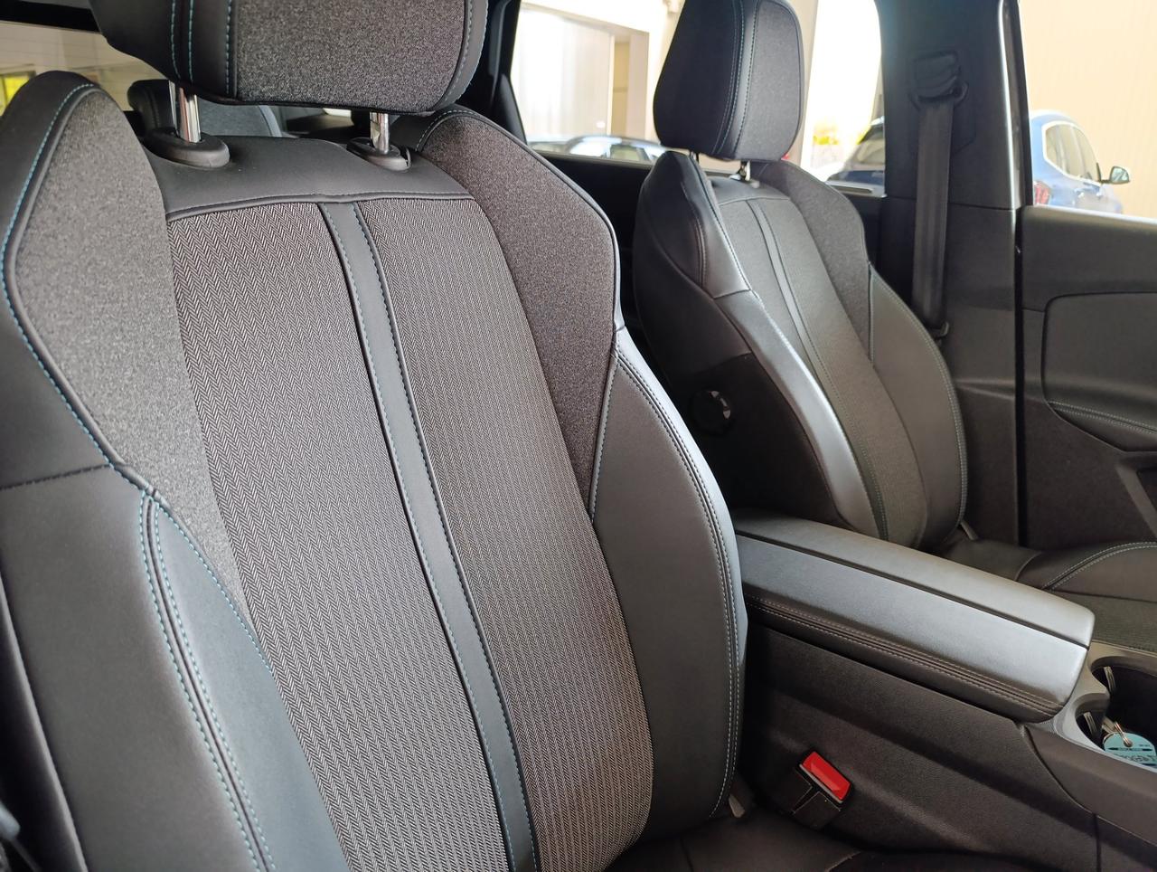 Peugeot 5008 5008 1.5 bluehdi Allure Pack s&s 130cv