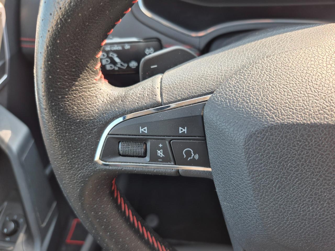 Seat Ibiza 1.6 TDI 95 CV DSG 5 porte FR