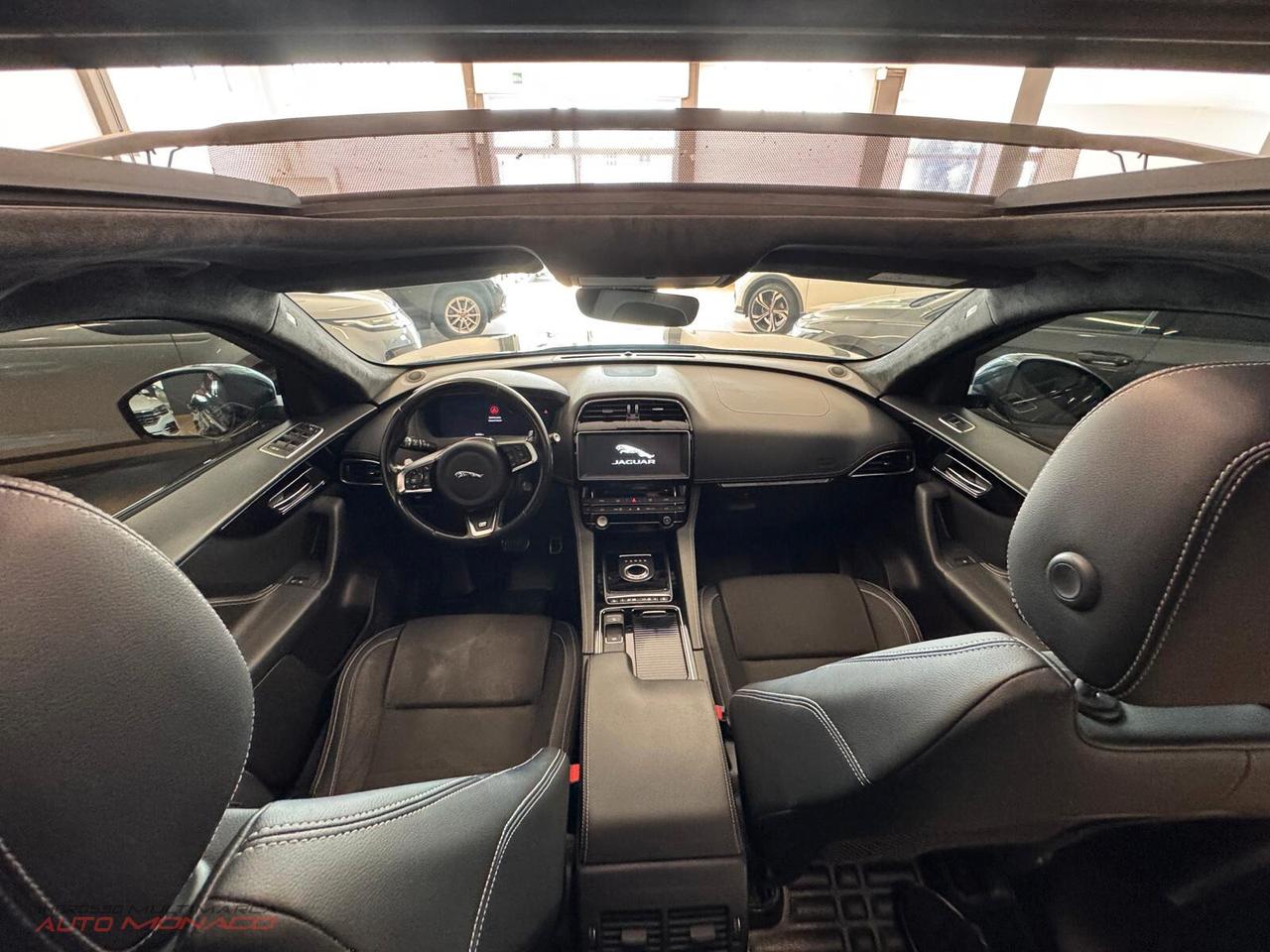 Jaguar F-Pace 2.0 D 240CV R-Sport 2018