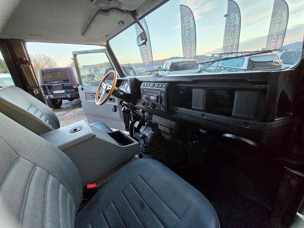Land Rover Defender 130 2.5 Td5 RESTAURATO