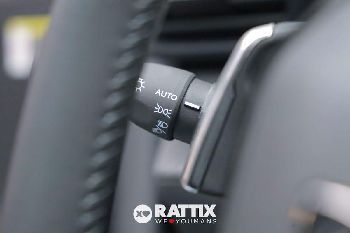 Peugeot 208 1.2 Hybrid 110CV Business e-DCS6