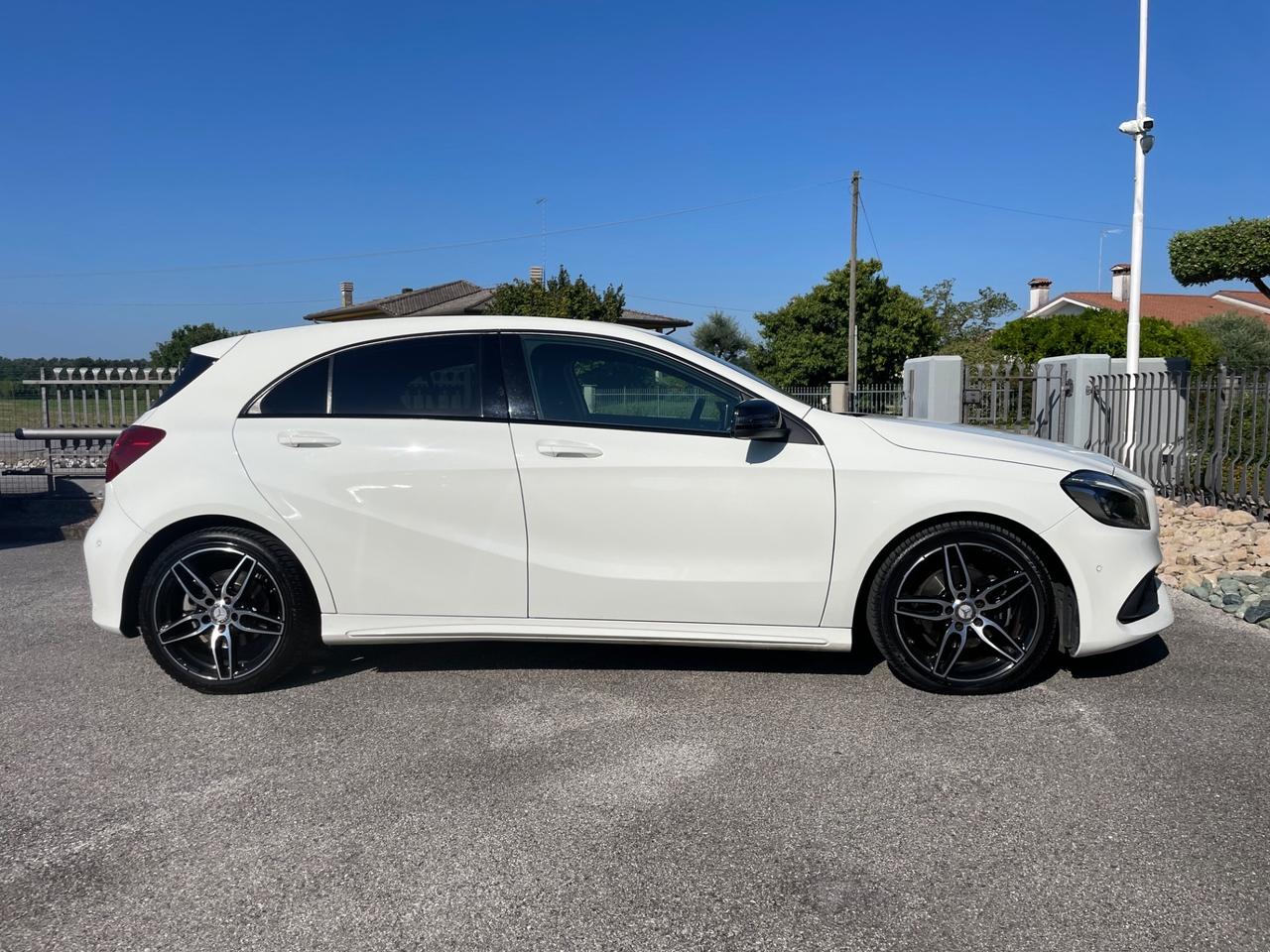 Mercedes-Benz A 200 d Automatic 4Matic Premium