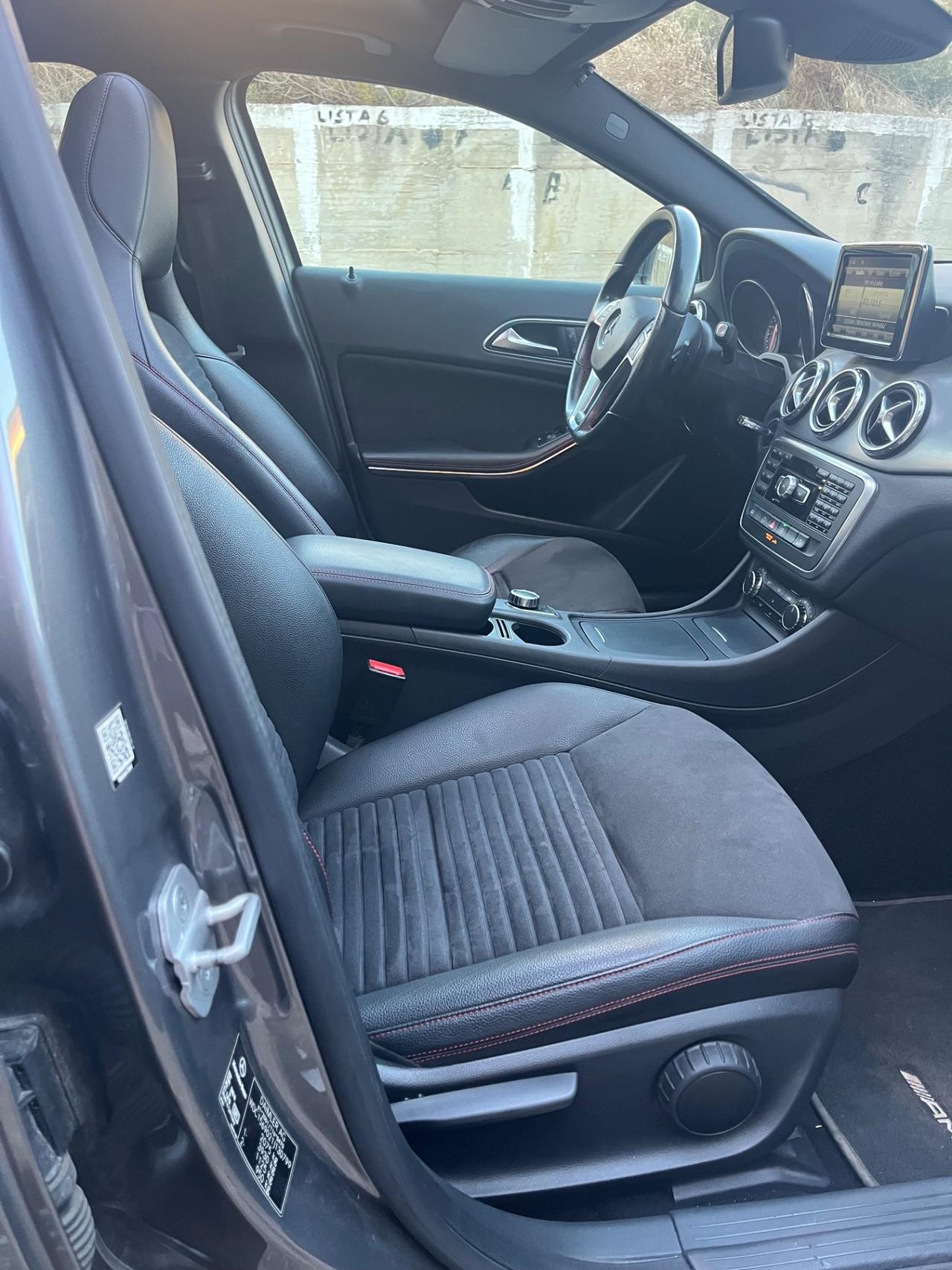 Mercedes-benz GLA 200 d Automatic 4Matic Premium
