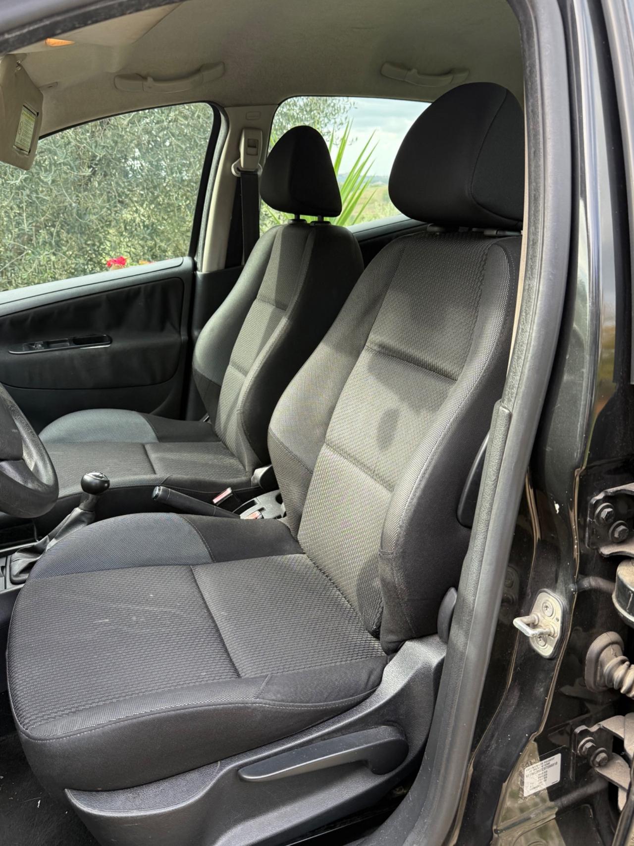 Peugeot 207 1.4 HDi 70CV 5p. Energie