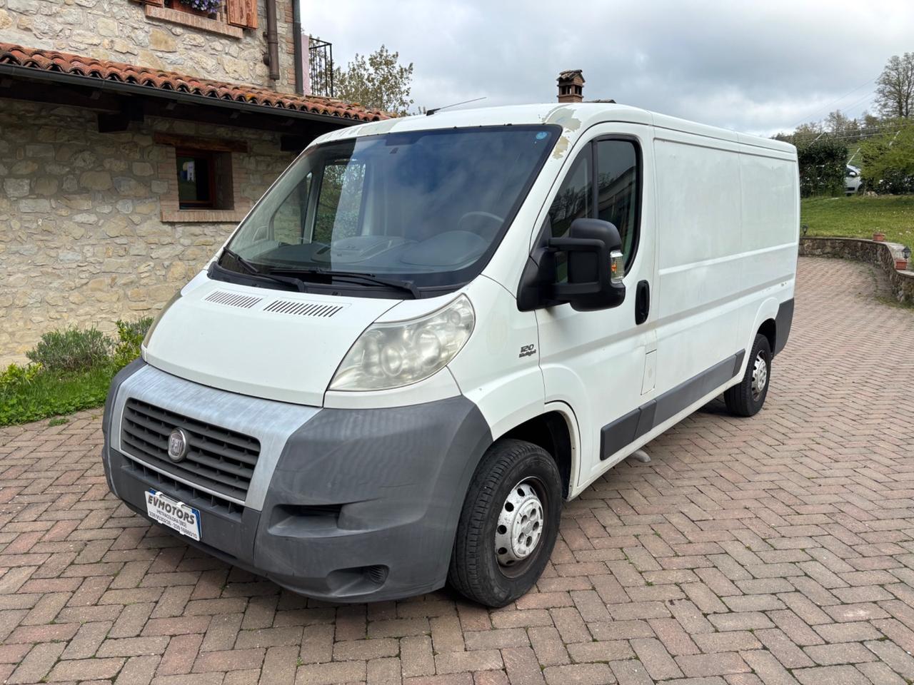 Fiat Ducato 33 2.3 MJT 120CV L1 H1 Furgone lamierato