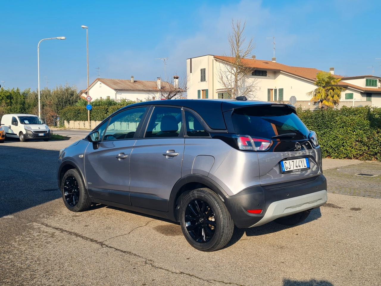 Opel Crossland 1.2 82 CV Design & Tech