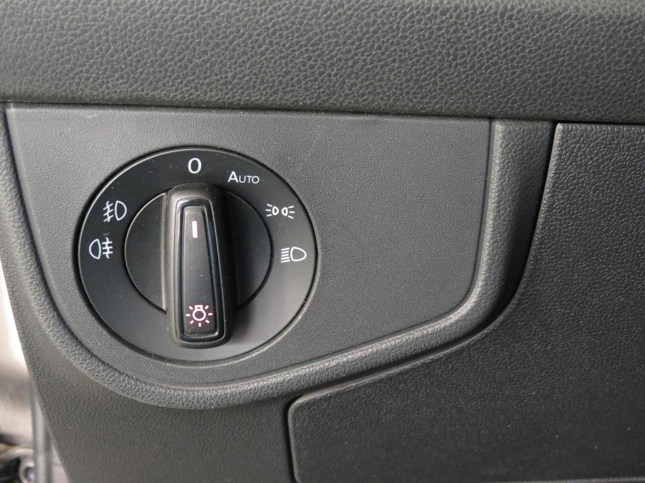 Volkswagen Polo 1.0 TGI 90 CV COMFORTLINE R-LINE