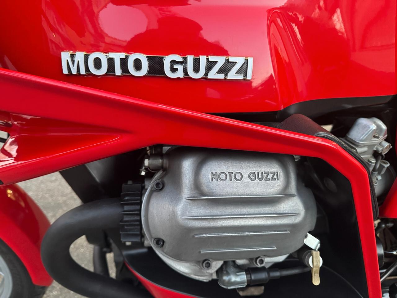 Moto Guzzi 850 Le Mans 2