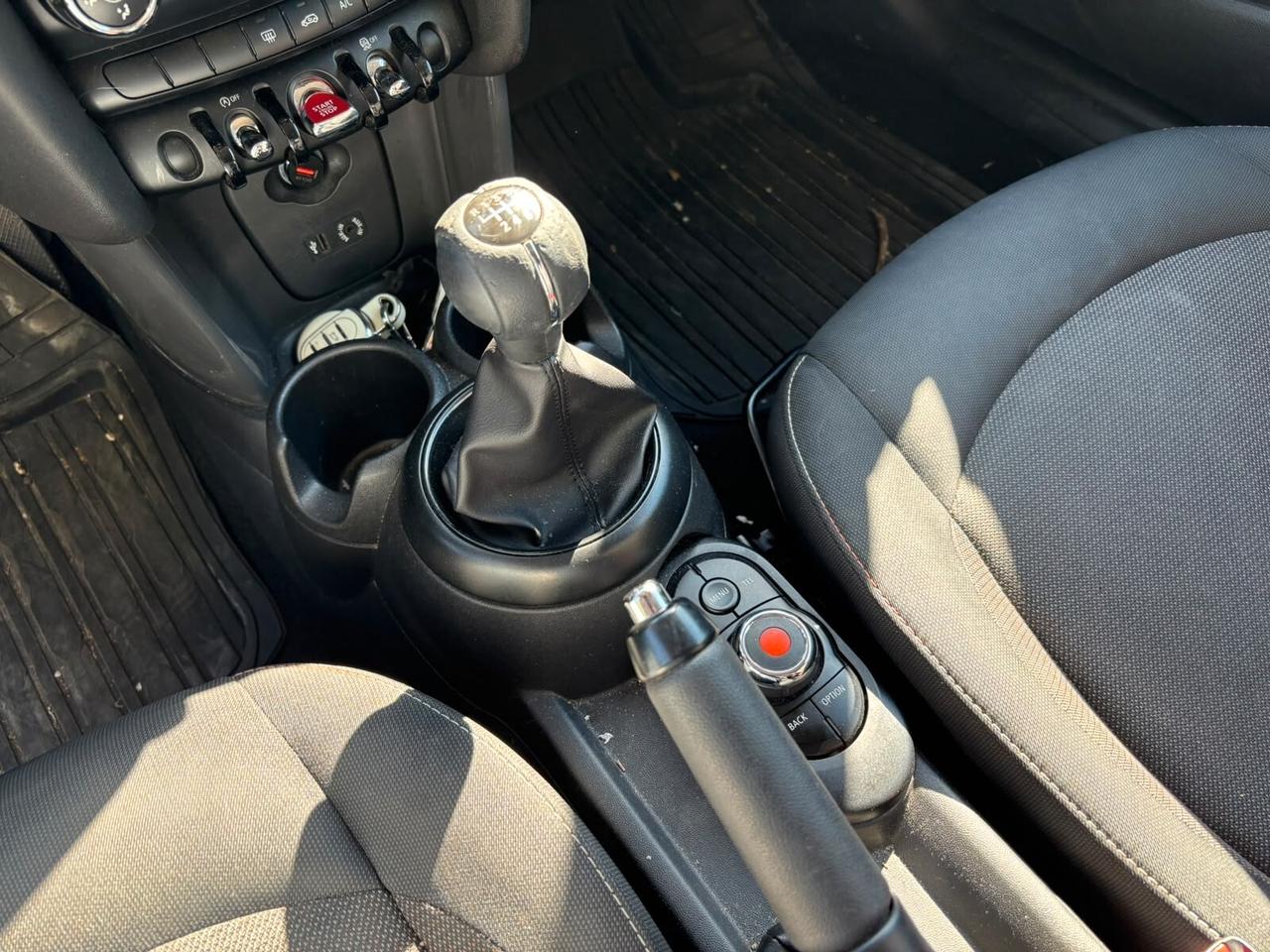 Mini 1.5 Cooper D Business XL