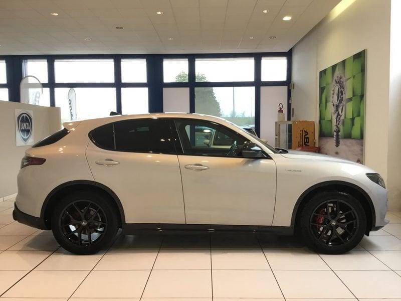 Alfa Romeo Stelvio 2.2 Turbodiesel 210 CV AT8 Q4 Veloce MY24