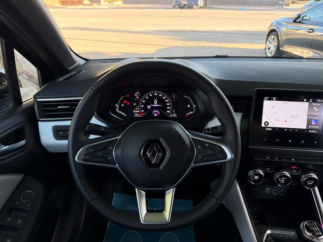 Renault Clio KM. 21.000! TURBO TCe 90 CV