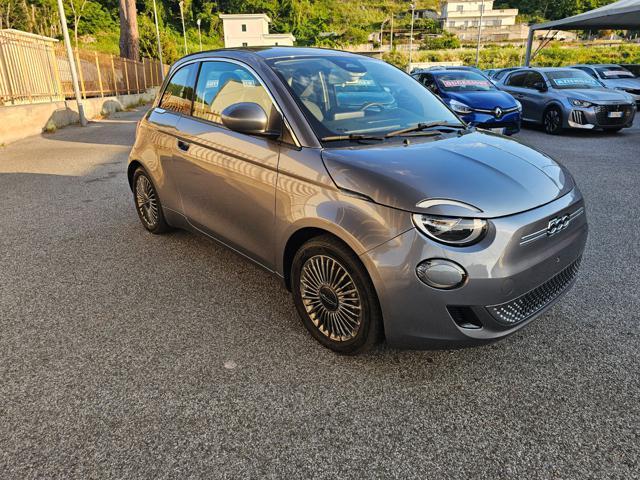 FIAT 500e Berlina 42 kWh Icon