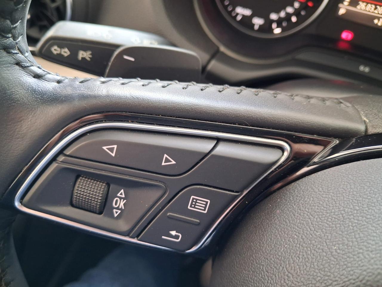 Audi Q2 30 TDI S tronic Business Design