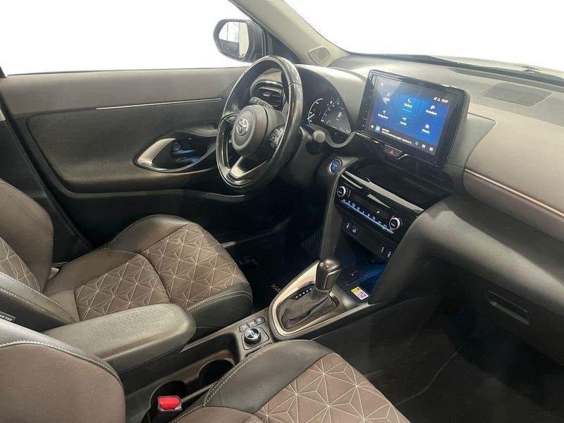 Toyota Yaris Cross 1.5h Lounge awd-i 116cv e-cvt