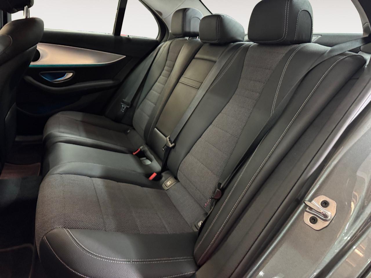 Mercedes-Benz E 200 d Business Sport auto IVA ESPOSTA