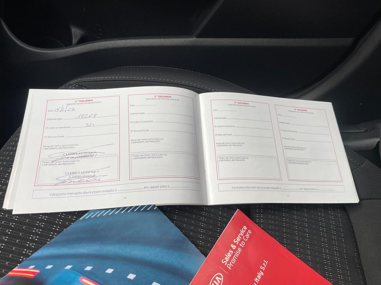 Kia Stonic UNICO PROPRIETARIO - TAGLIANDI CERTIFICATI