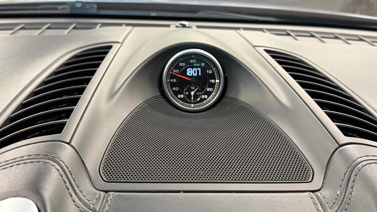 PORSCHE CAYENNE 3.0 DIESEL PLATINUM EDITION 2015
