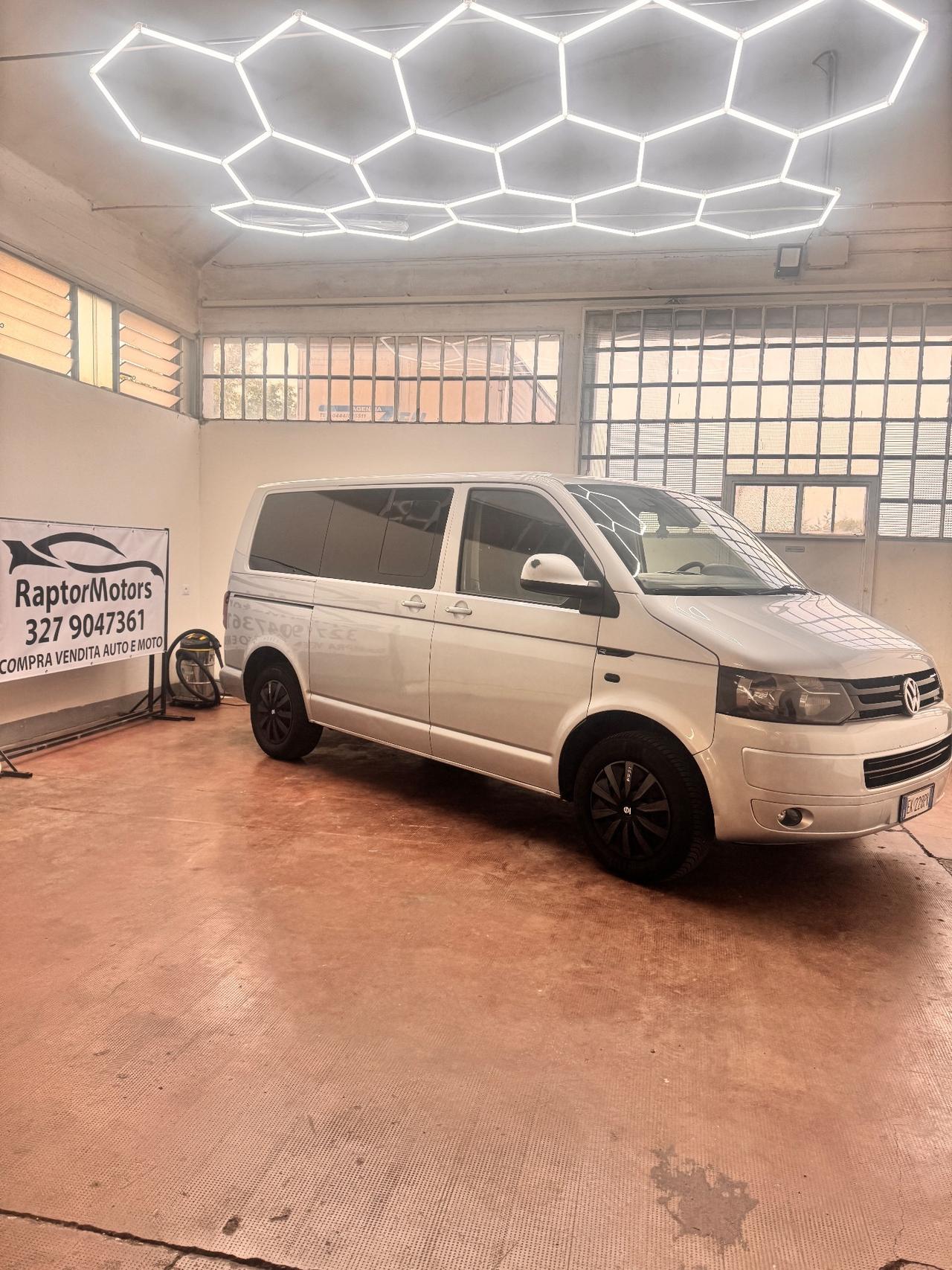 Volkswagen Multivan 2.0 TDI 140CV 9 posti