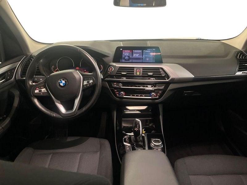 BMW X3 xDrive20i Business Advantage
