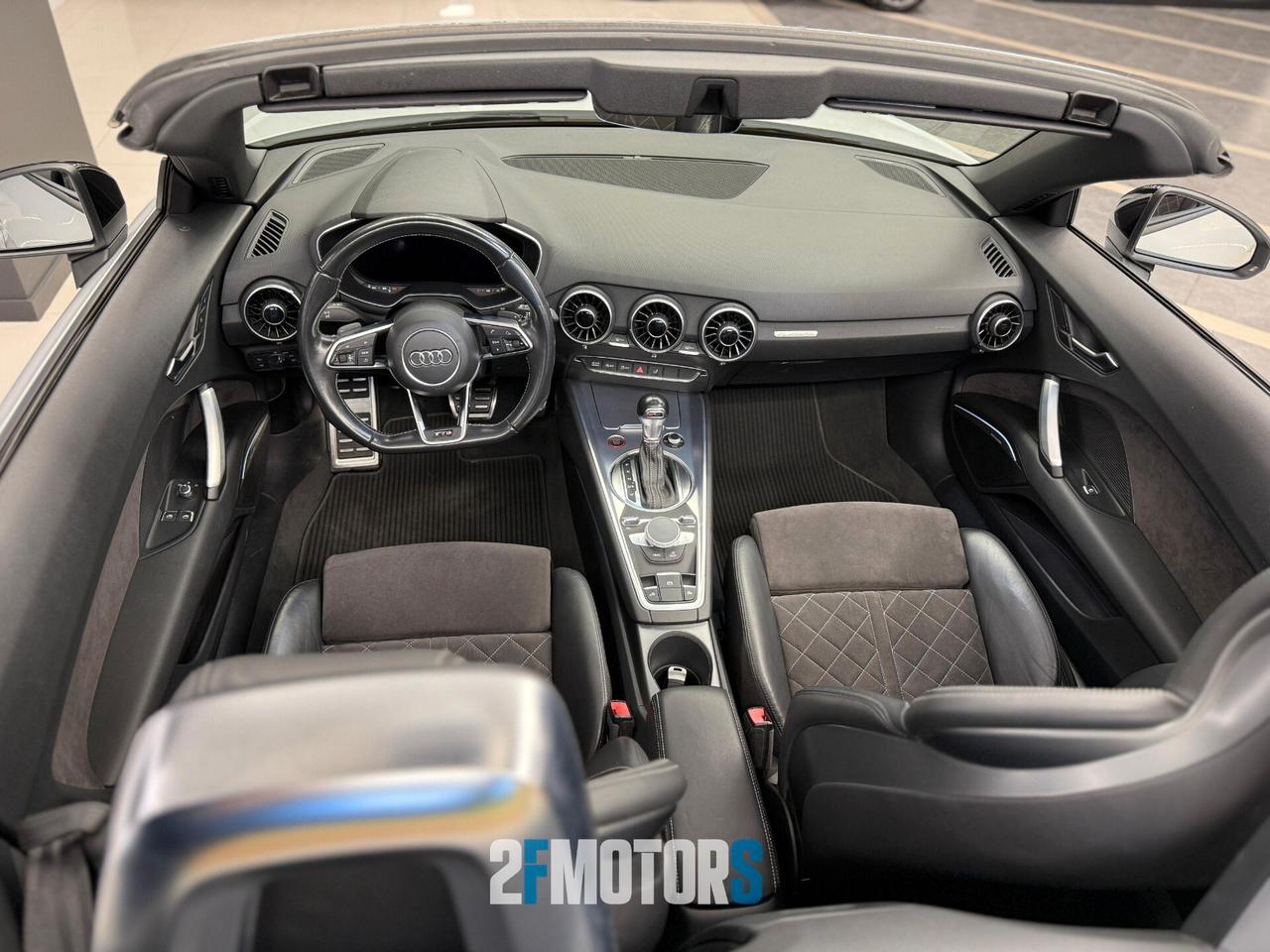 Audi TT TTS Roadster 2.0 TFSI 310 CV quattro S tronic