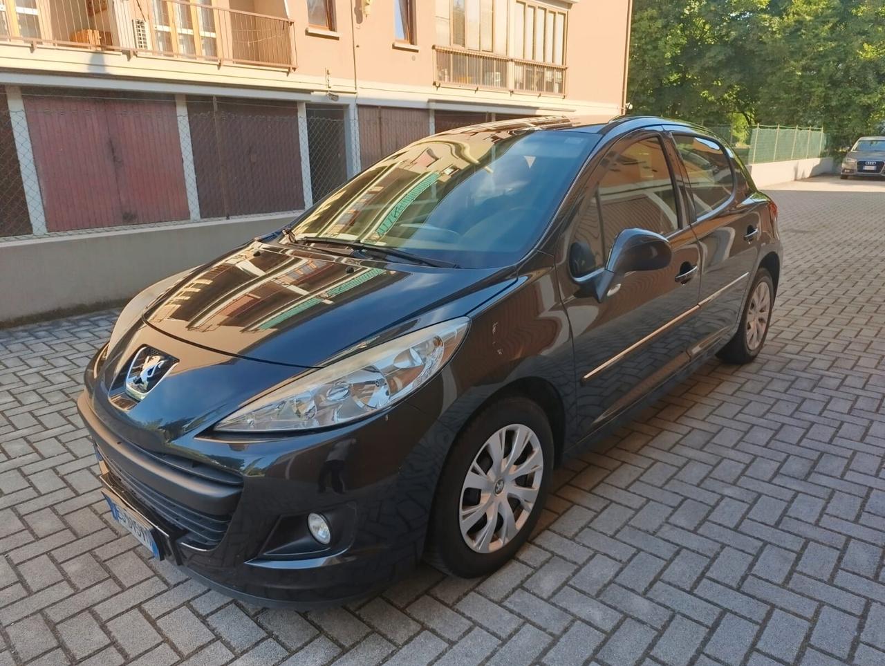 Peugeot 207 1.4 GPL OK NEOPATENTATI